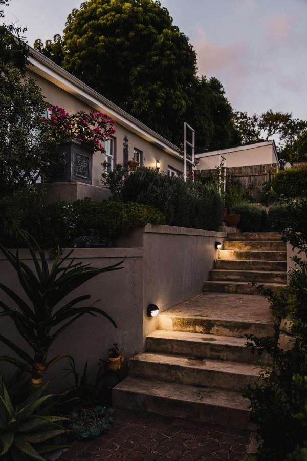 Cornerstone Manor Bed and Breakfast Grahamstown Exteriör bild